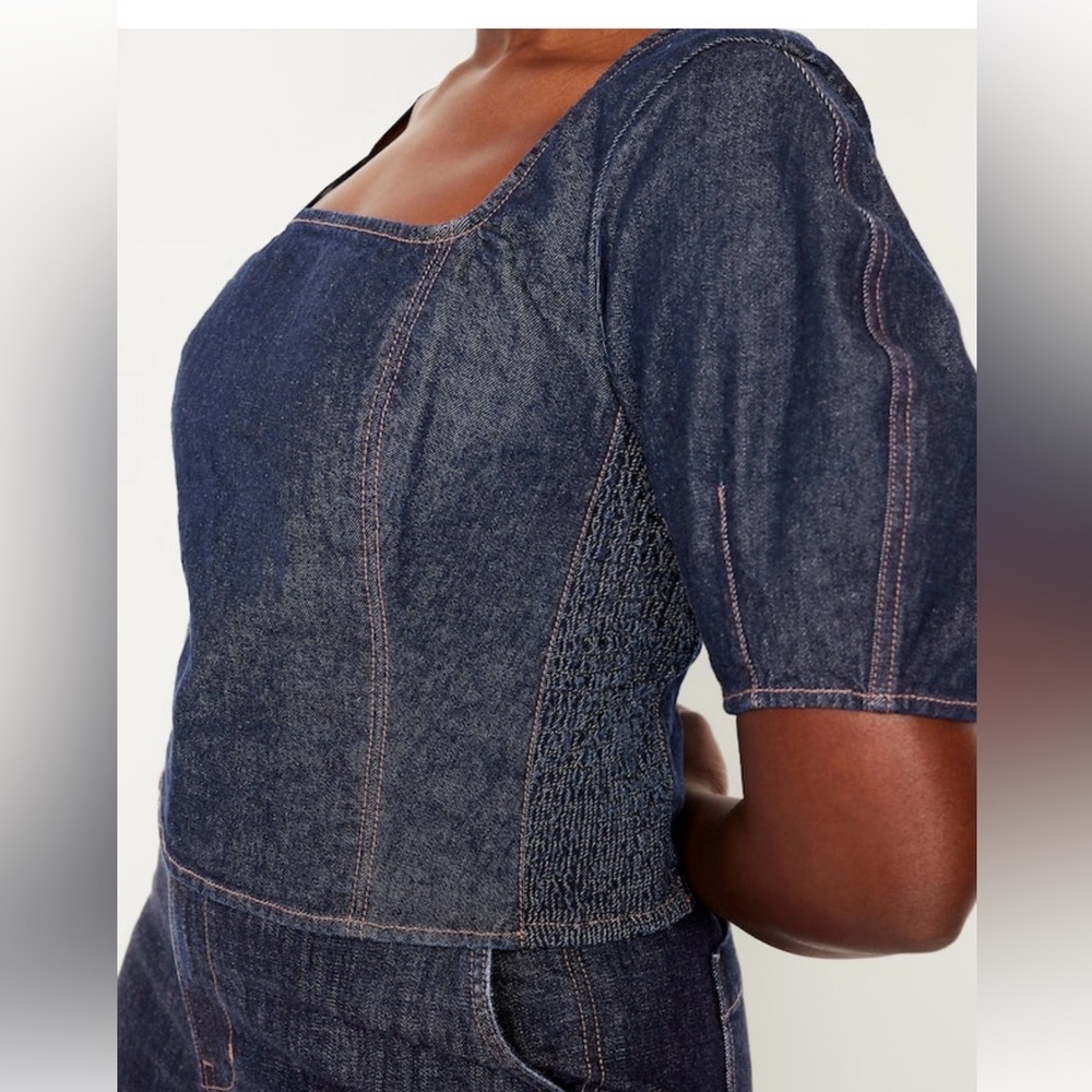 NWOT Old Navy Square-Neck Denim Cropped Top size Medium - Picture 3 of 7